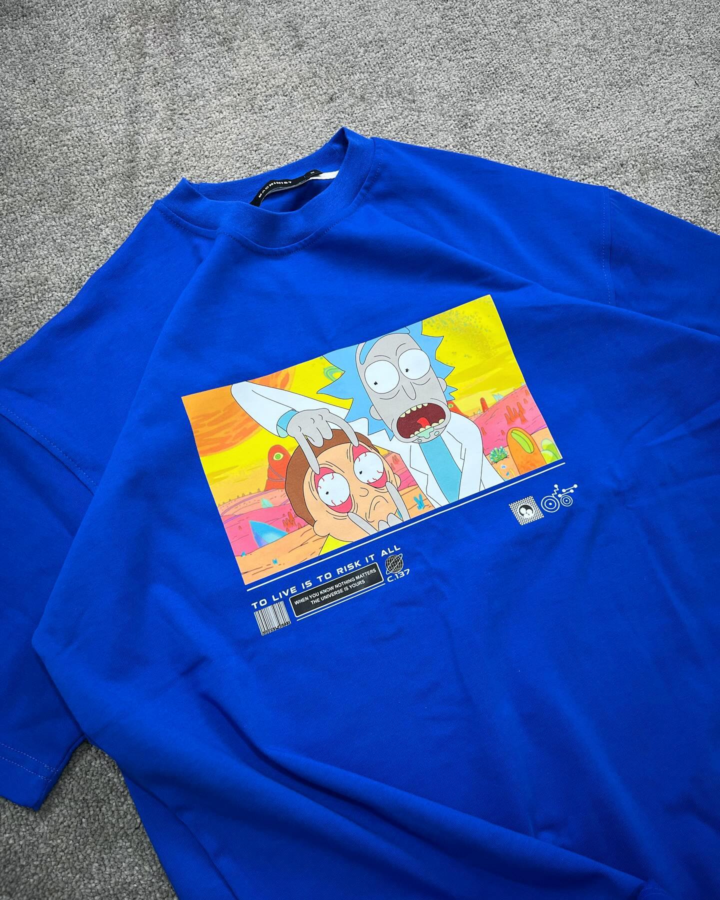 تيشيرتات متنوعة