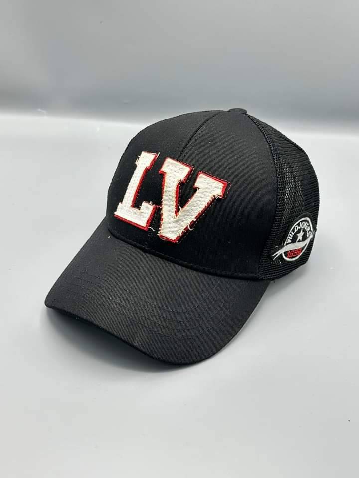 L V - شفقة