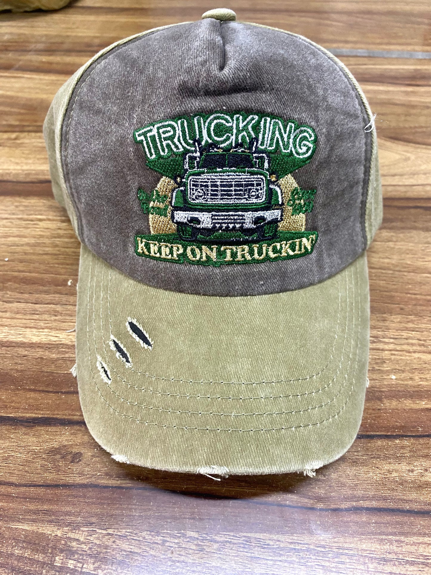 TRUCKING شفقات بيسبول