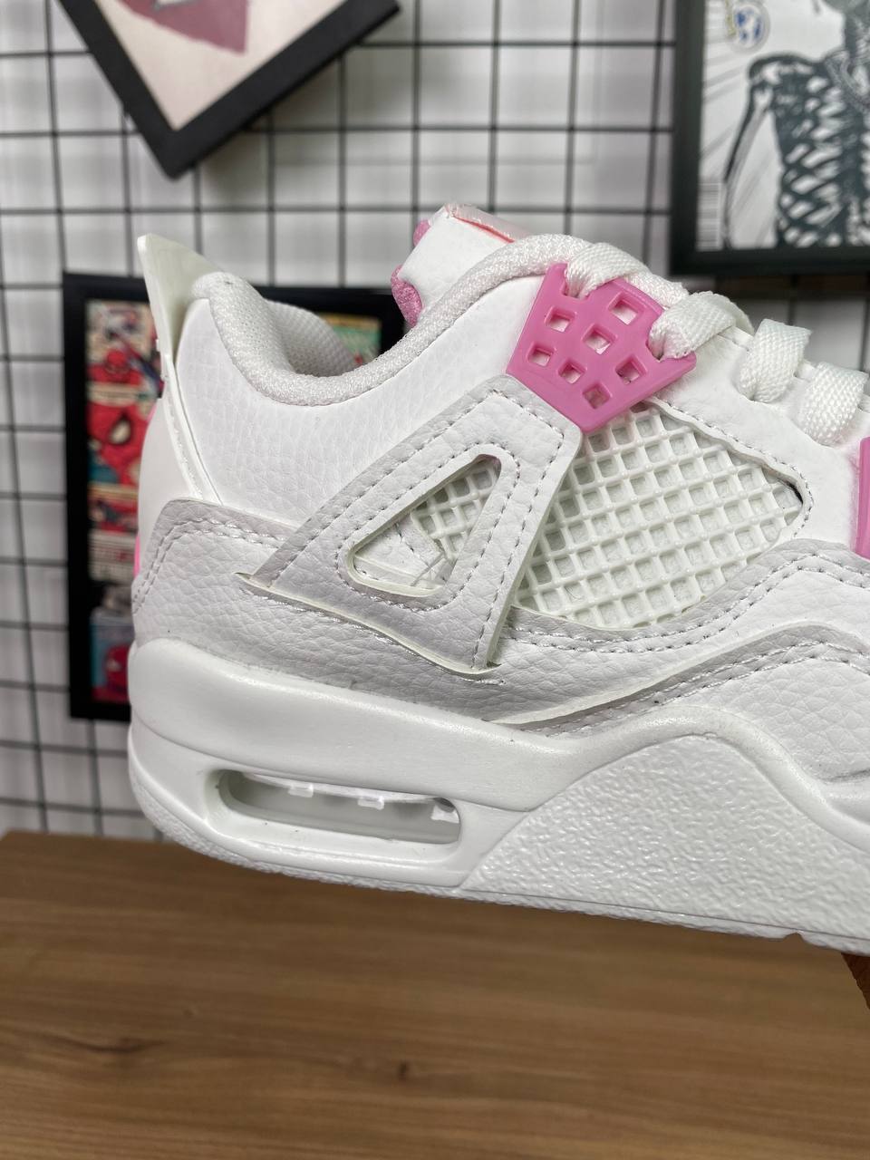 حذاء نايك جي 4 ابيض ووردي ,قالب طبيعي Nike