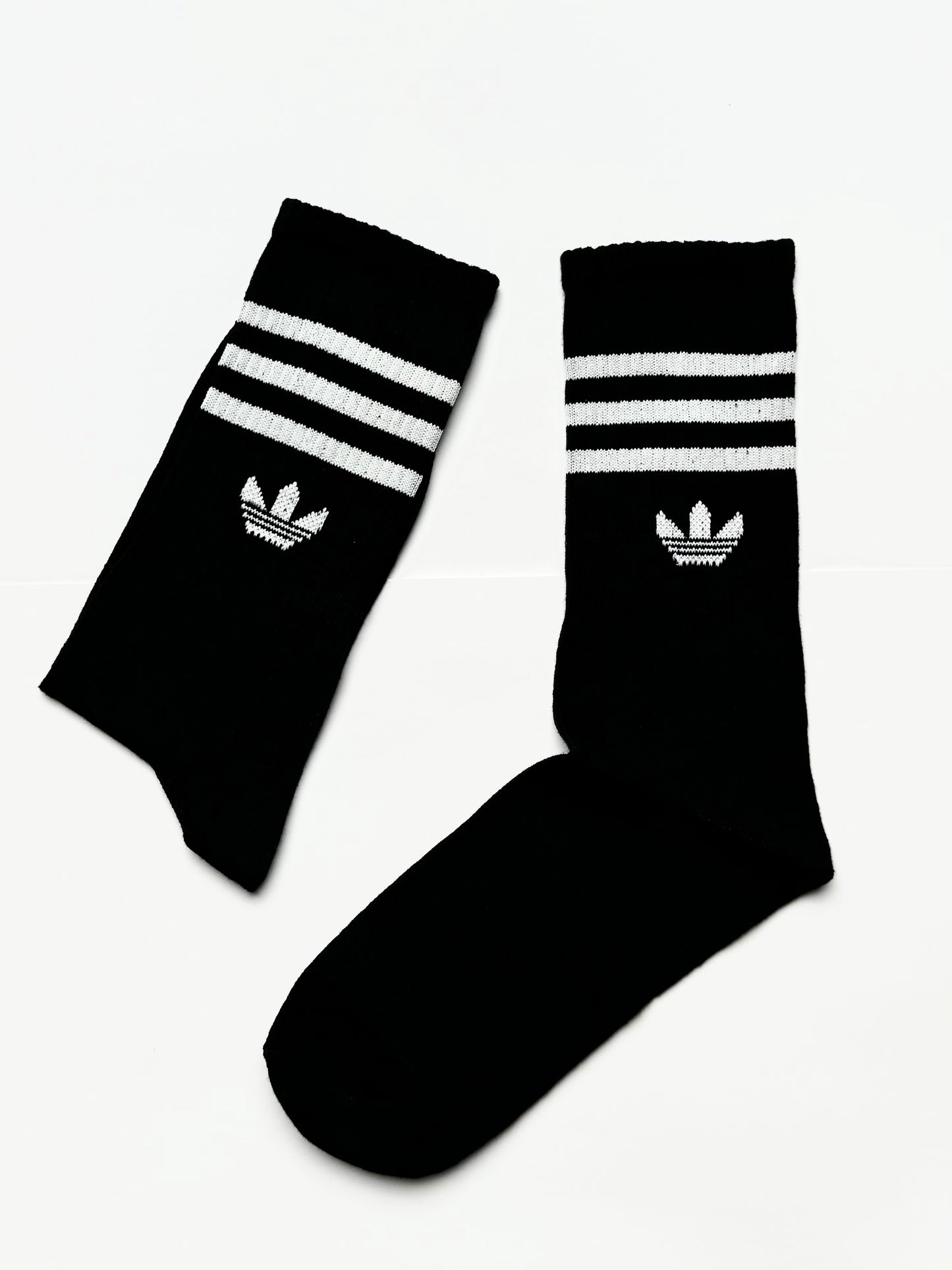 جوارب اديداس اسود