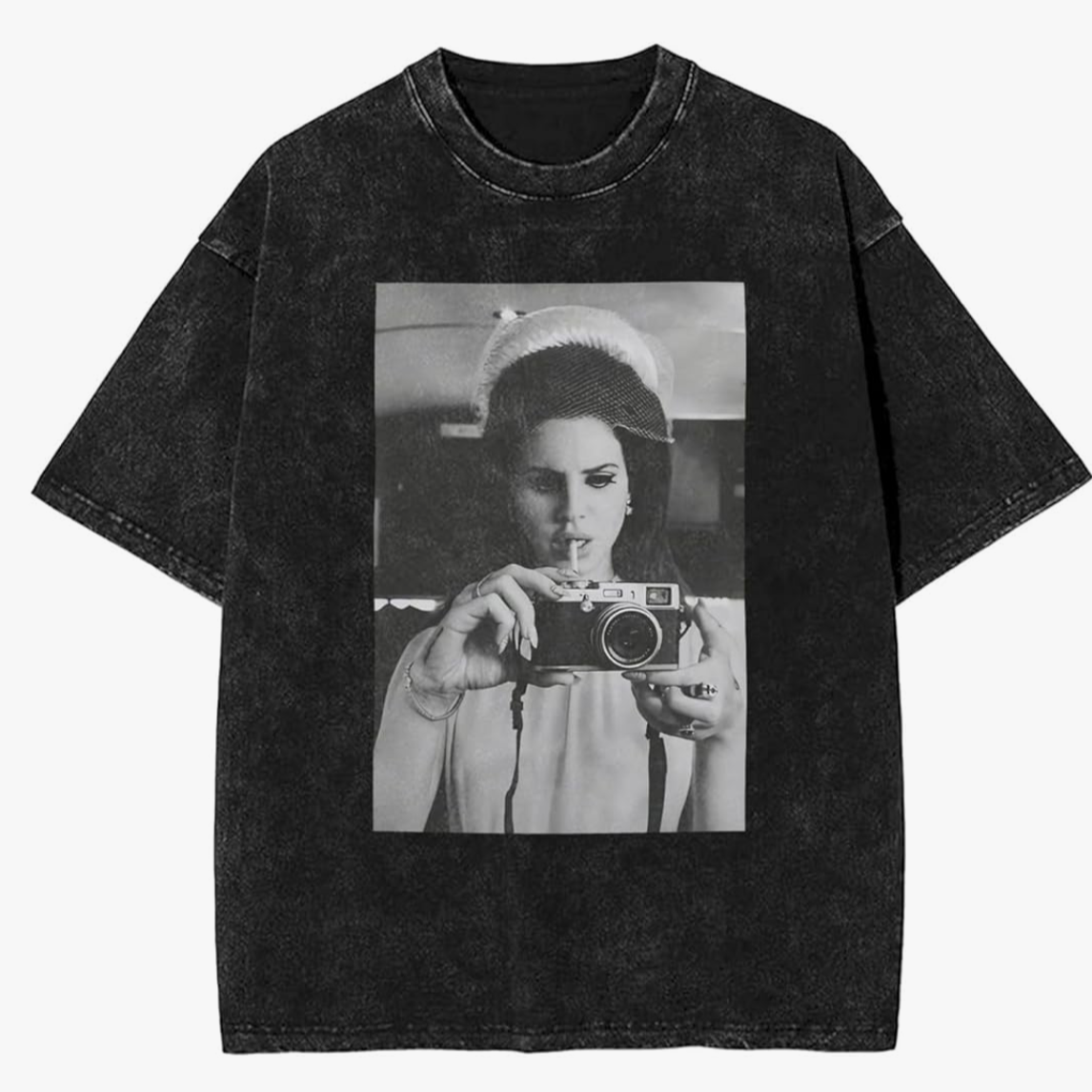 تيشيرتات لانا دل راي