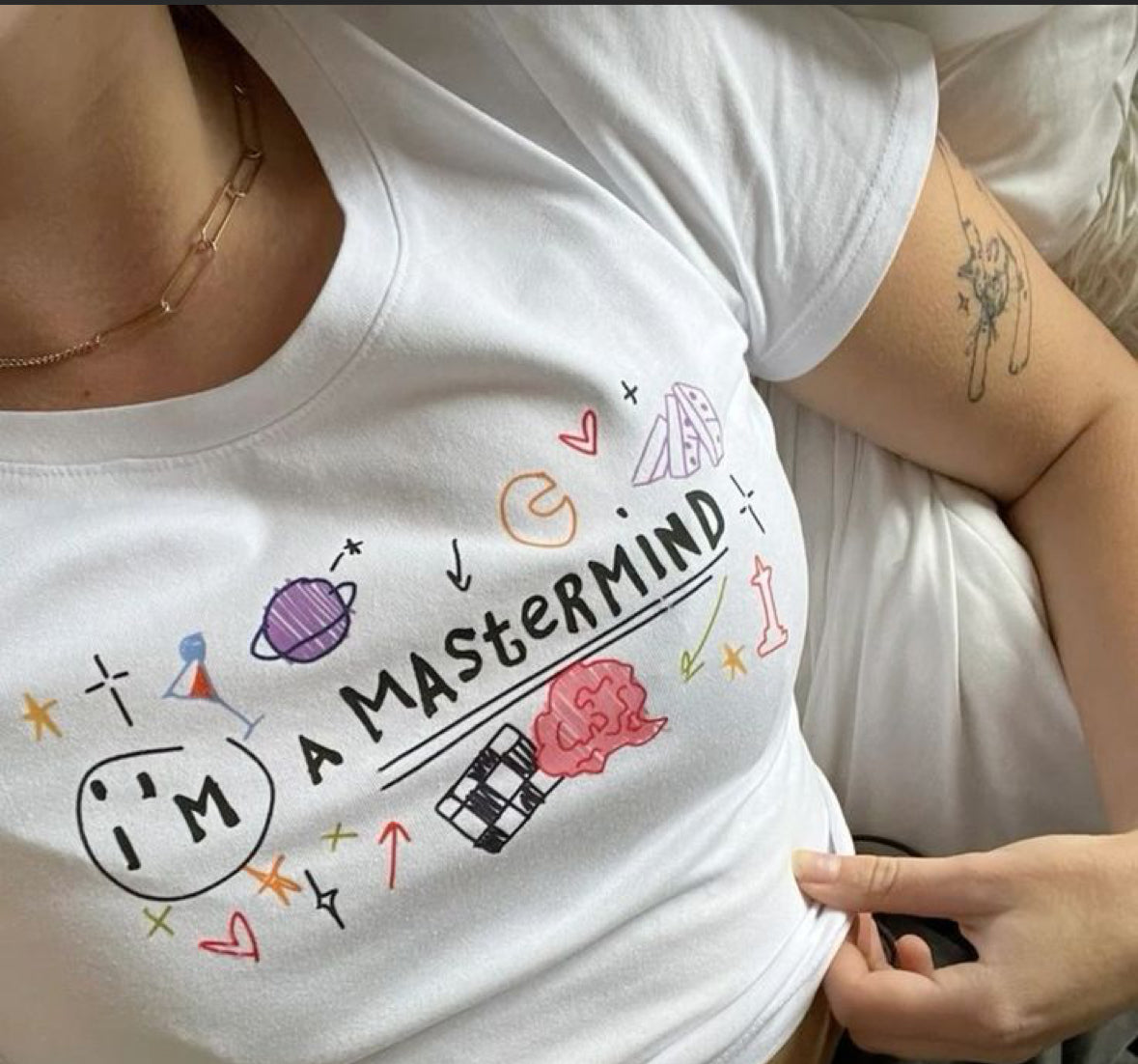 توب بناتي عبارات قصيرة