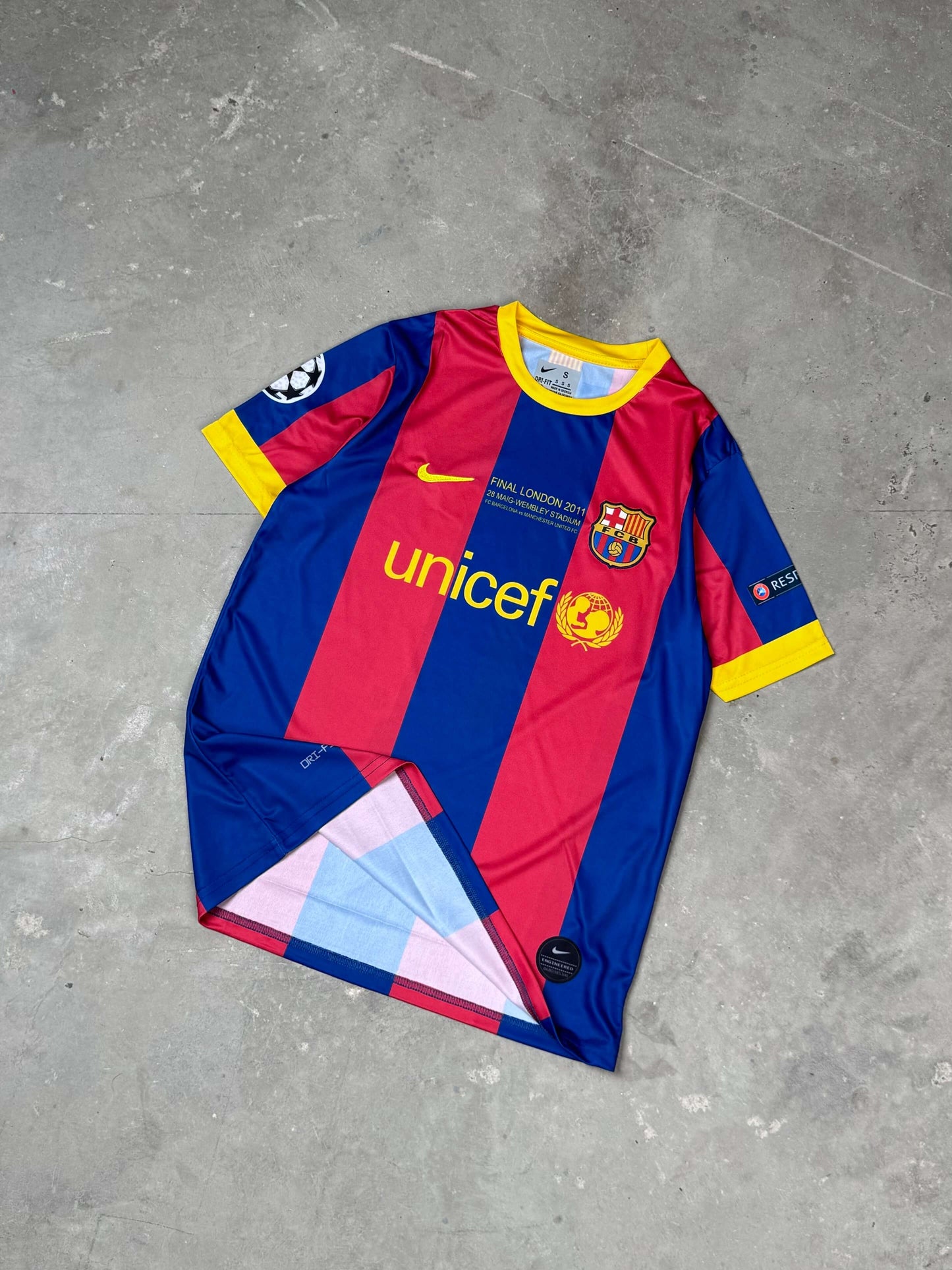 دريس تيشيرت برشلونة ميسي 10
