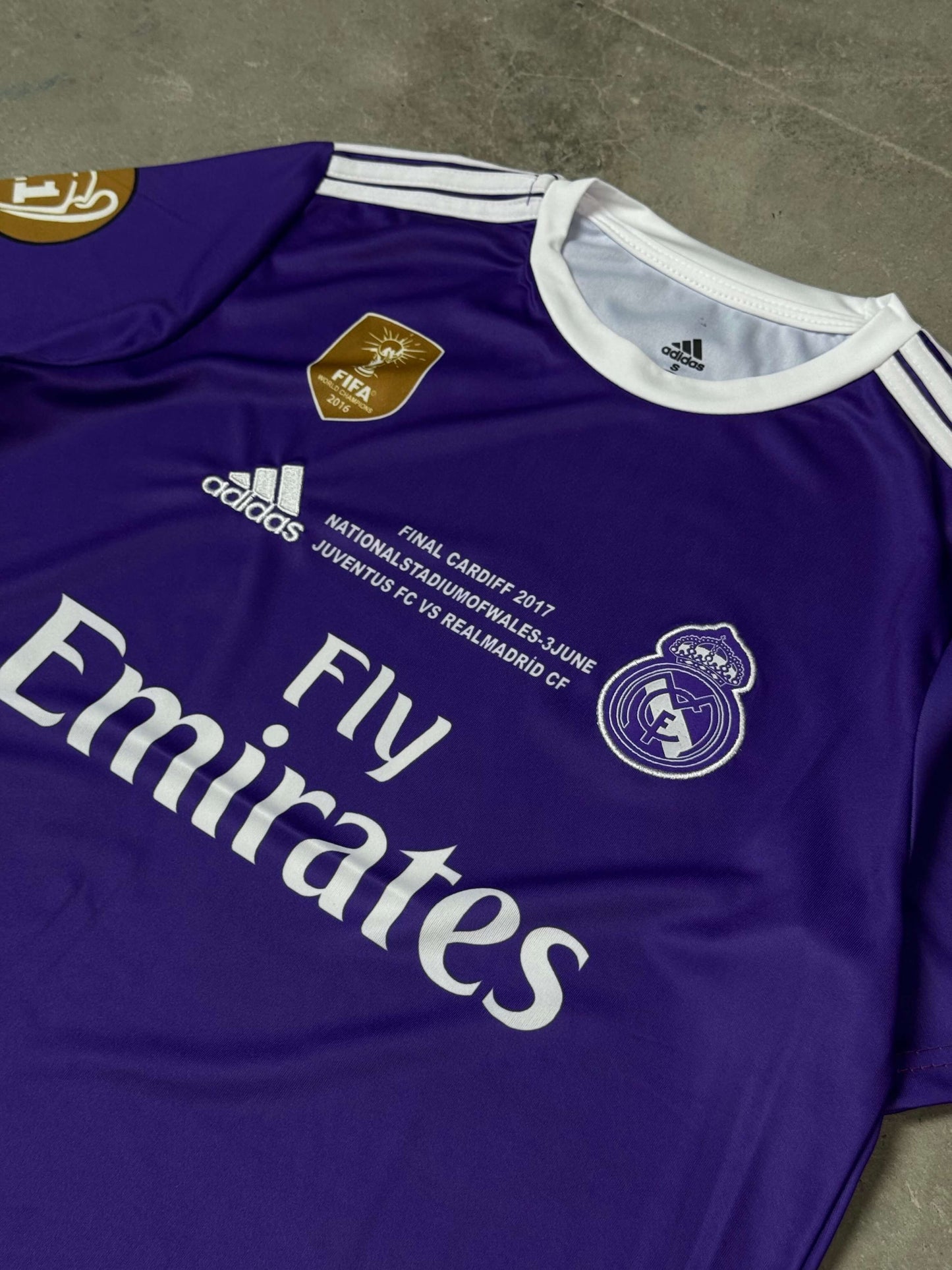 دريس تيشيرت ريال مدريد رونالدو 7