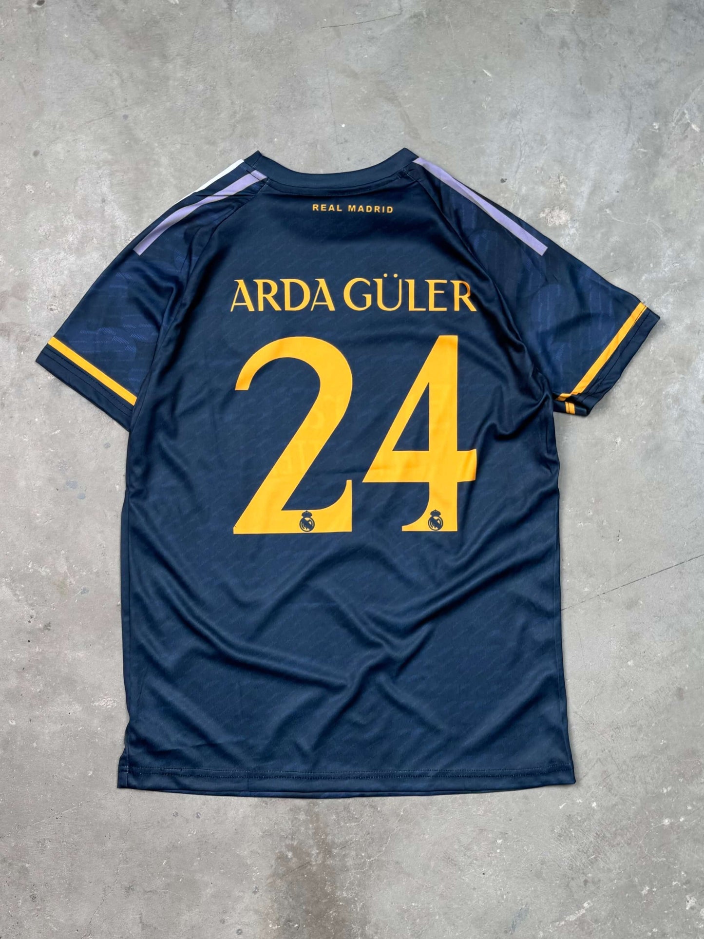 دريس تيشيرت ريال مدريد اديداس اردا جولر24
