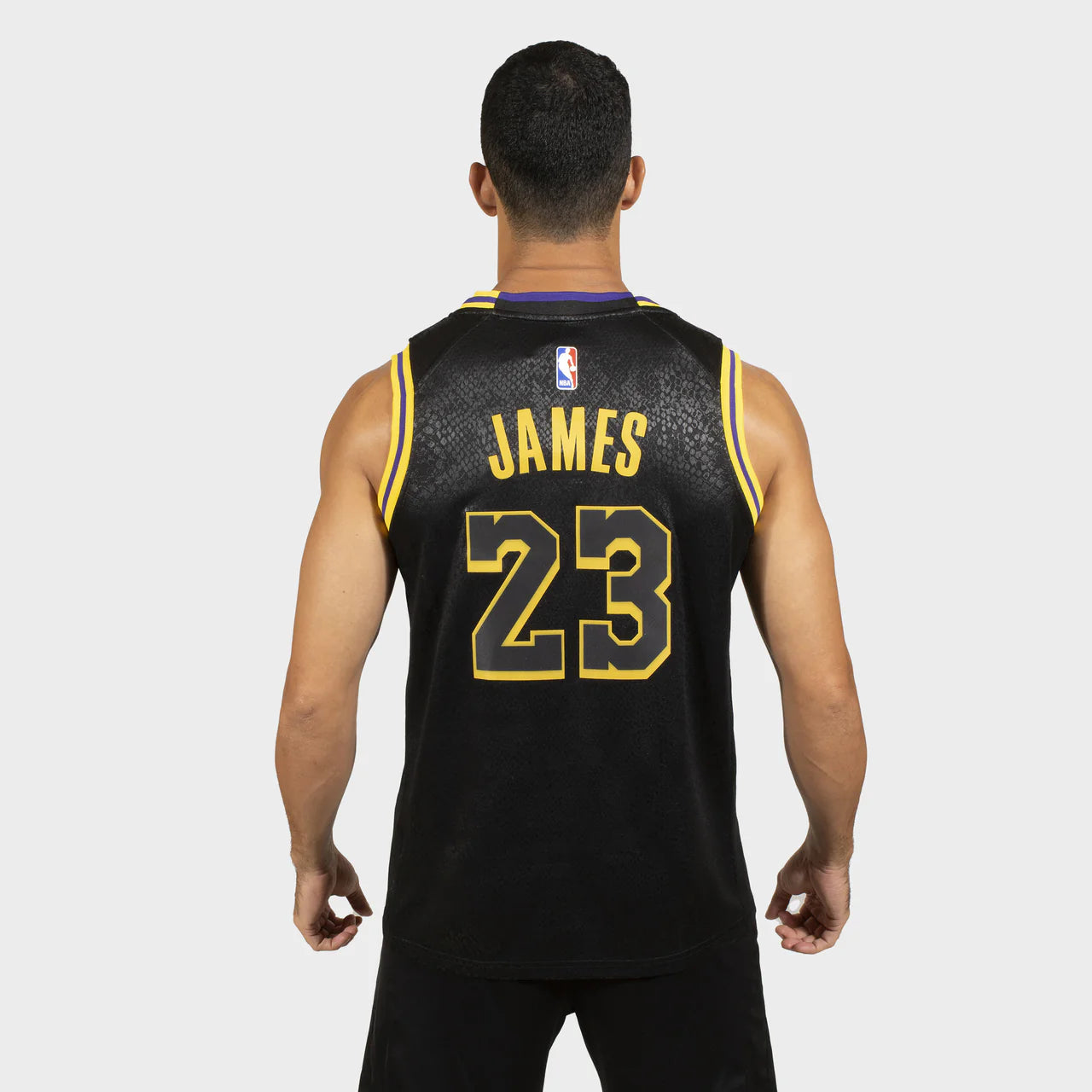 LAKERS 23 كيمونة