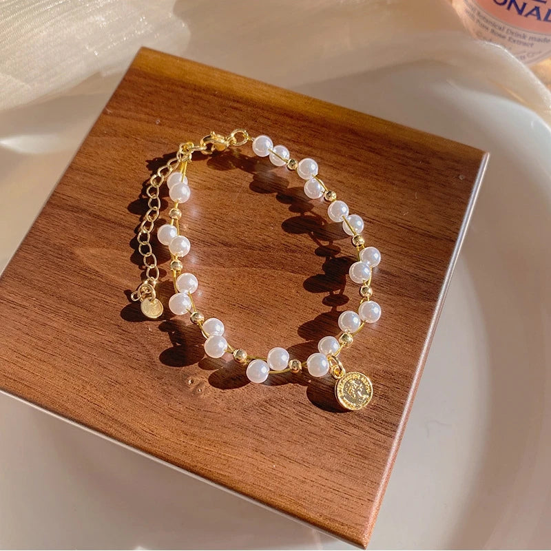 سوار نسائي ذهبي لؤلؤ