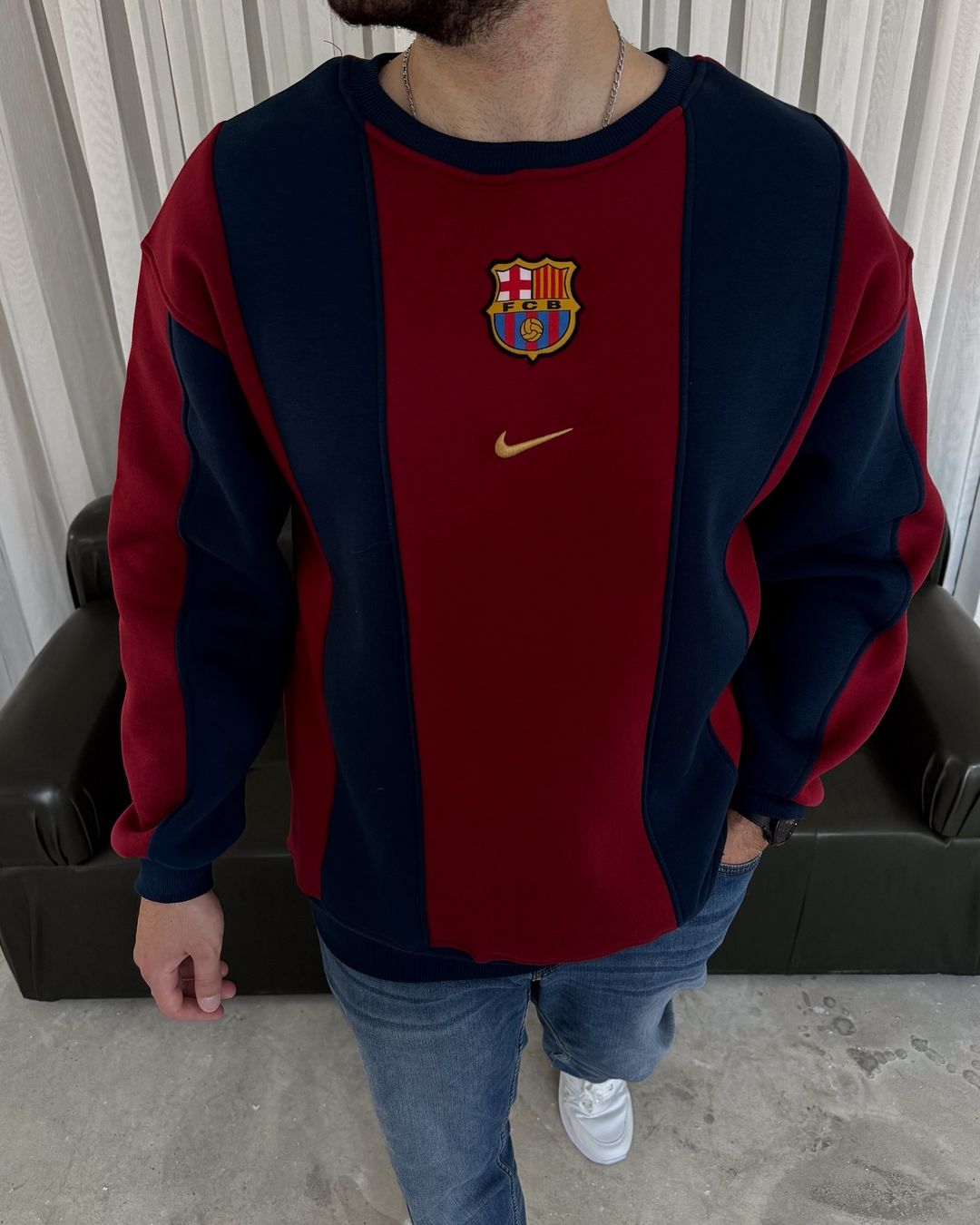 سويتر برشلونة احمر ونيلي نايك ,قالب كبير