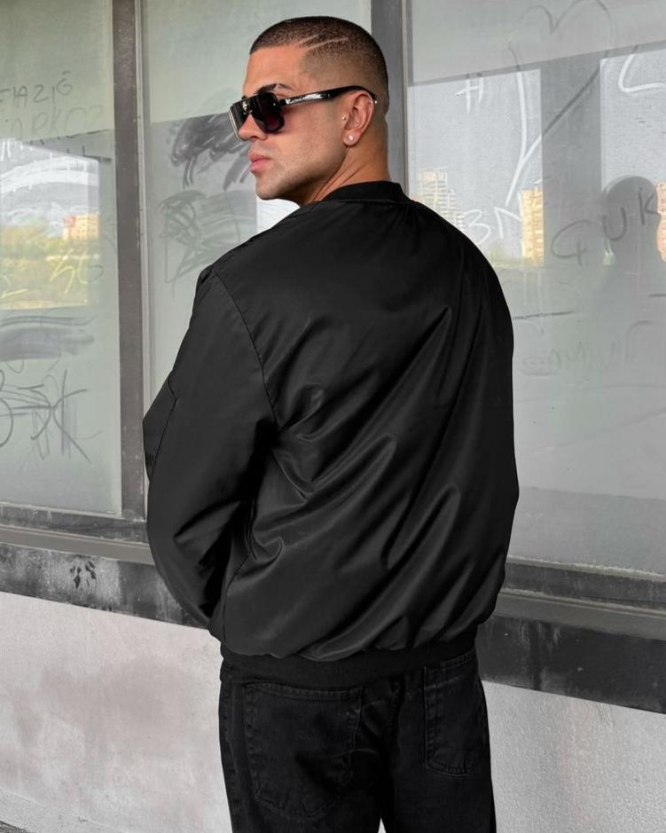 adidas - جاكيت اسود اديداس مطري مبطن