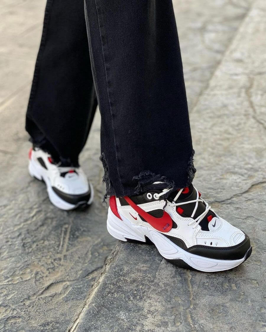 بنطرون اسود ضربات نسائي , قالب طبيعي