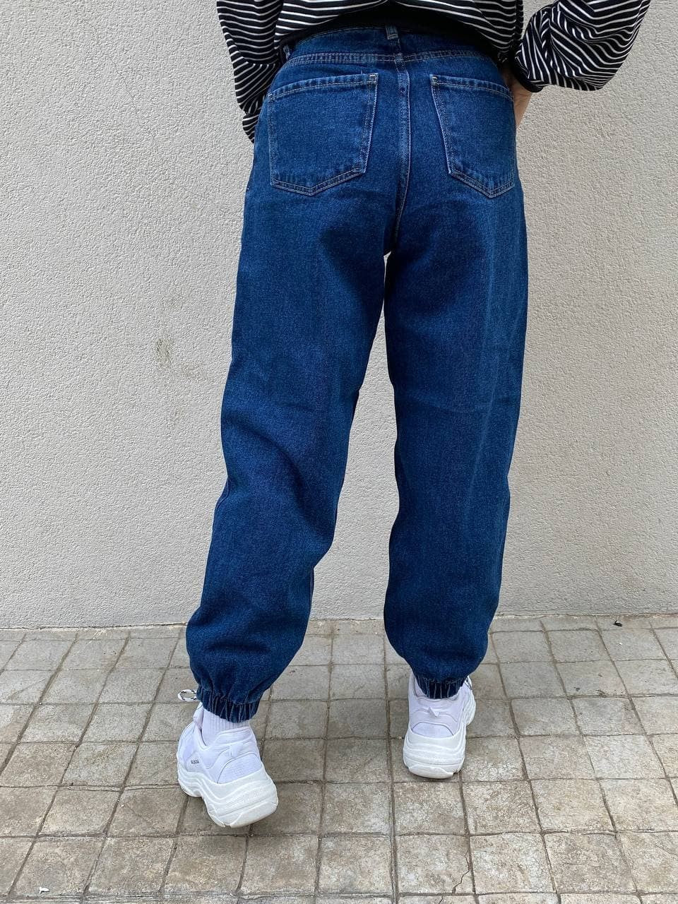 بنطرون جينز لاستيكه من الاسفل , قالب طبيعي