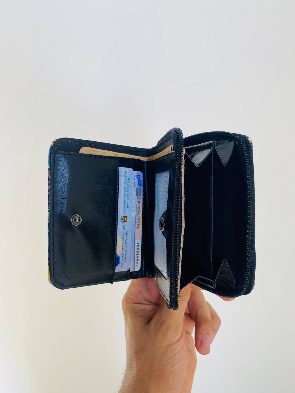 محفظه فراشه اخضر