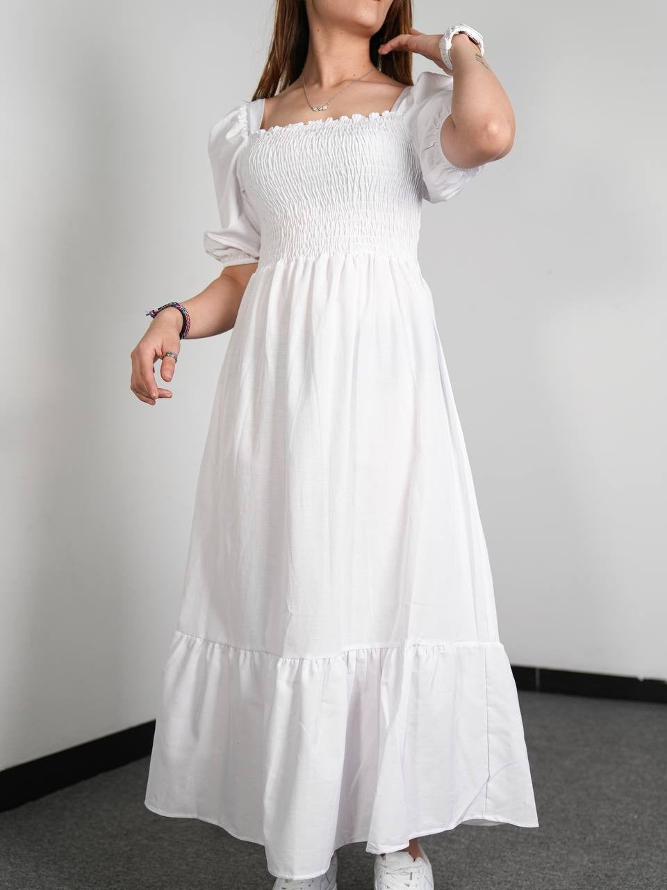 فستان سادة لاستيكة