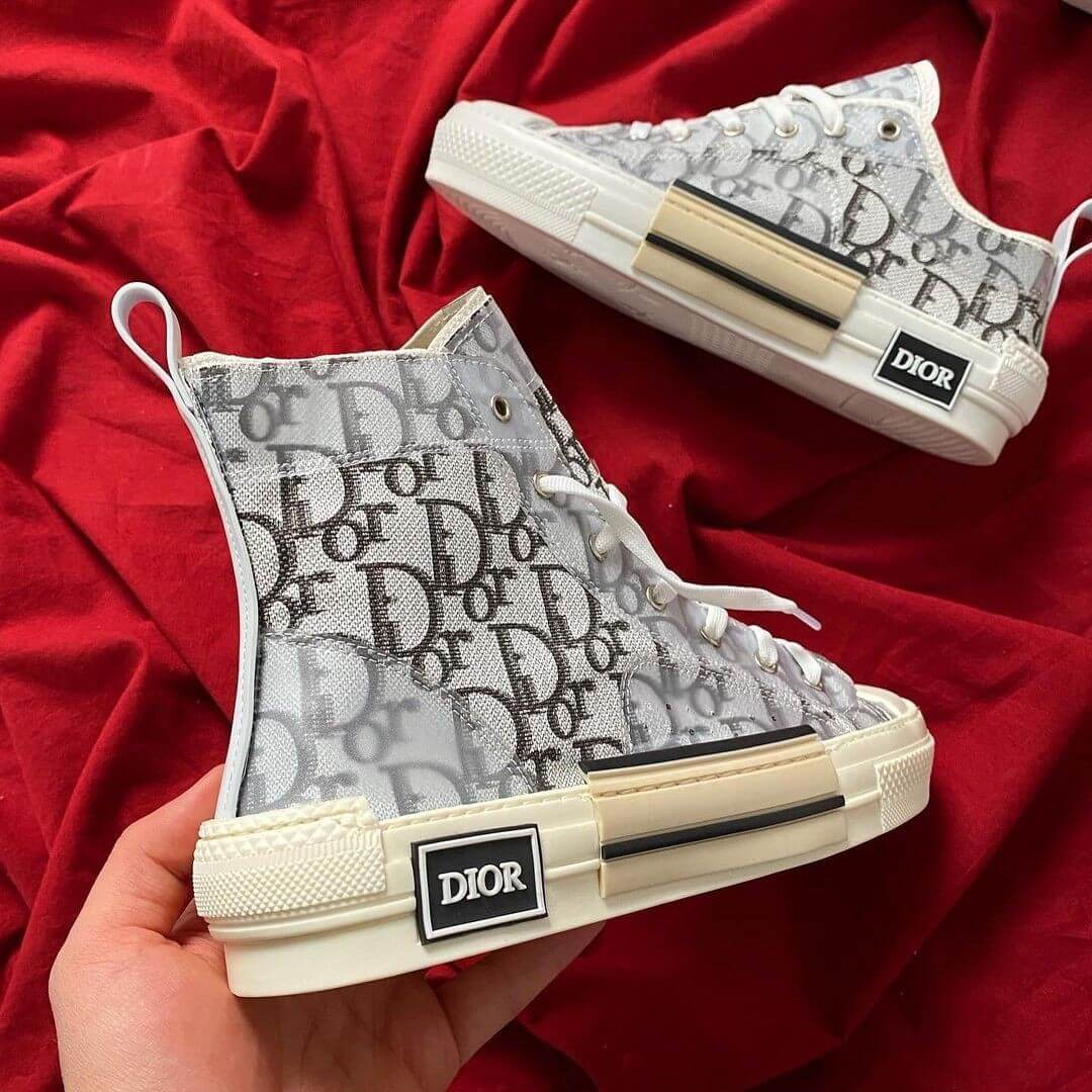 حذاء ديور عالي ,قالب طبيعي (القياسات بين 36>44)