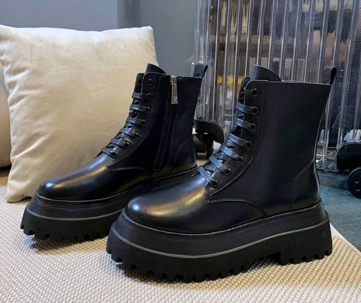 بوت عالي اسود سادة ,قالب صغير