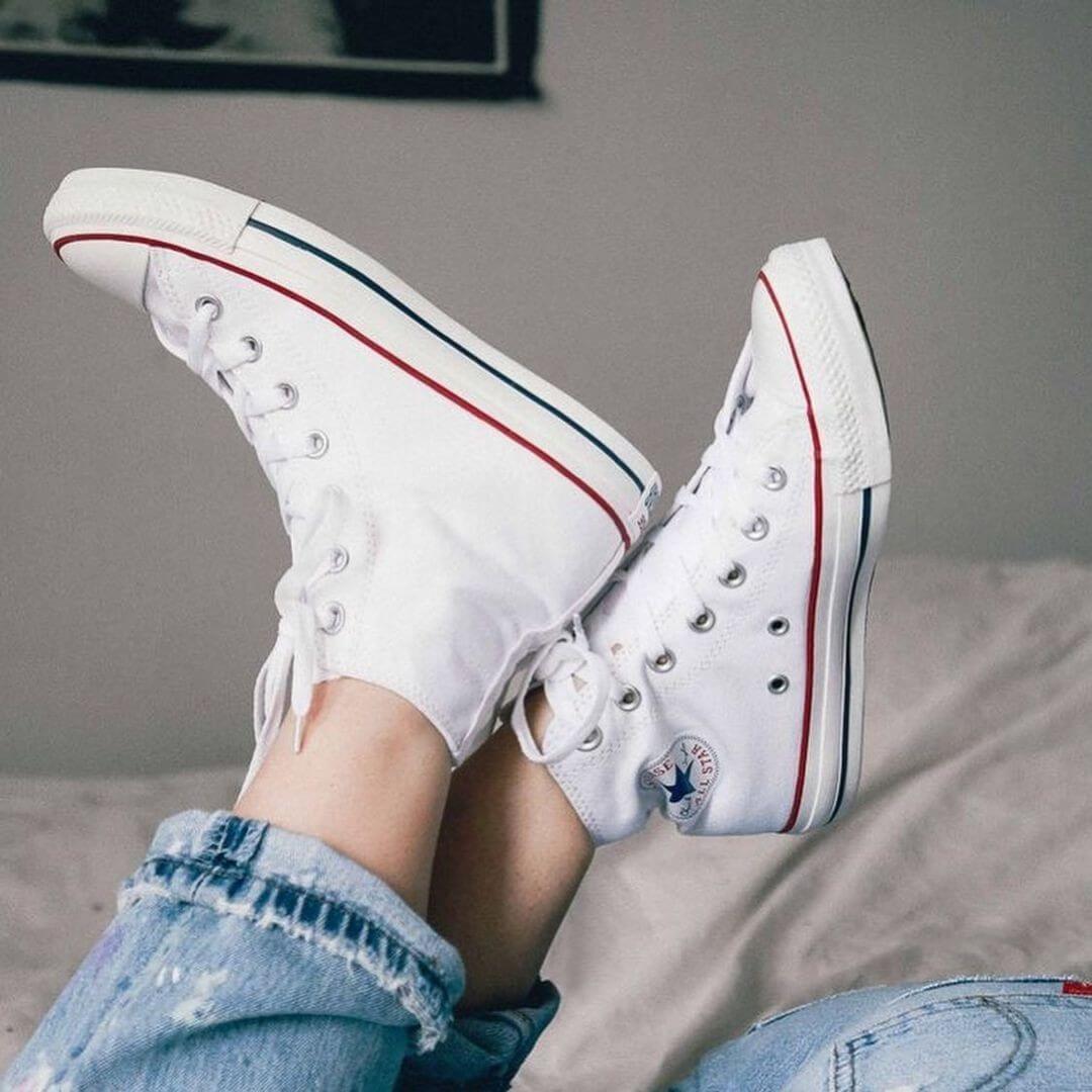 حذاء كونفرس ال ستار ابيض ,قالب طبيعي (القياسات بين 36>44)