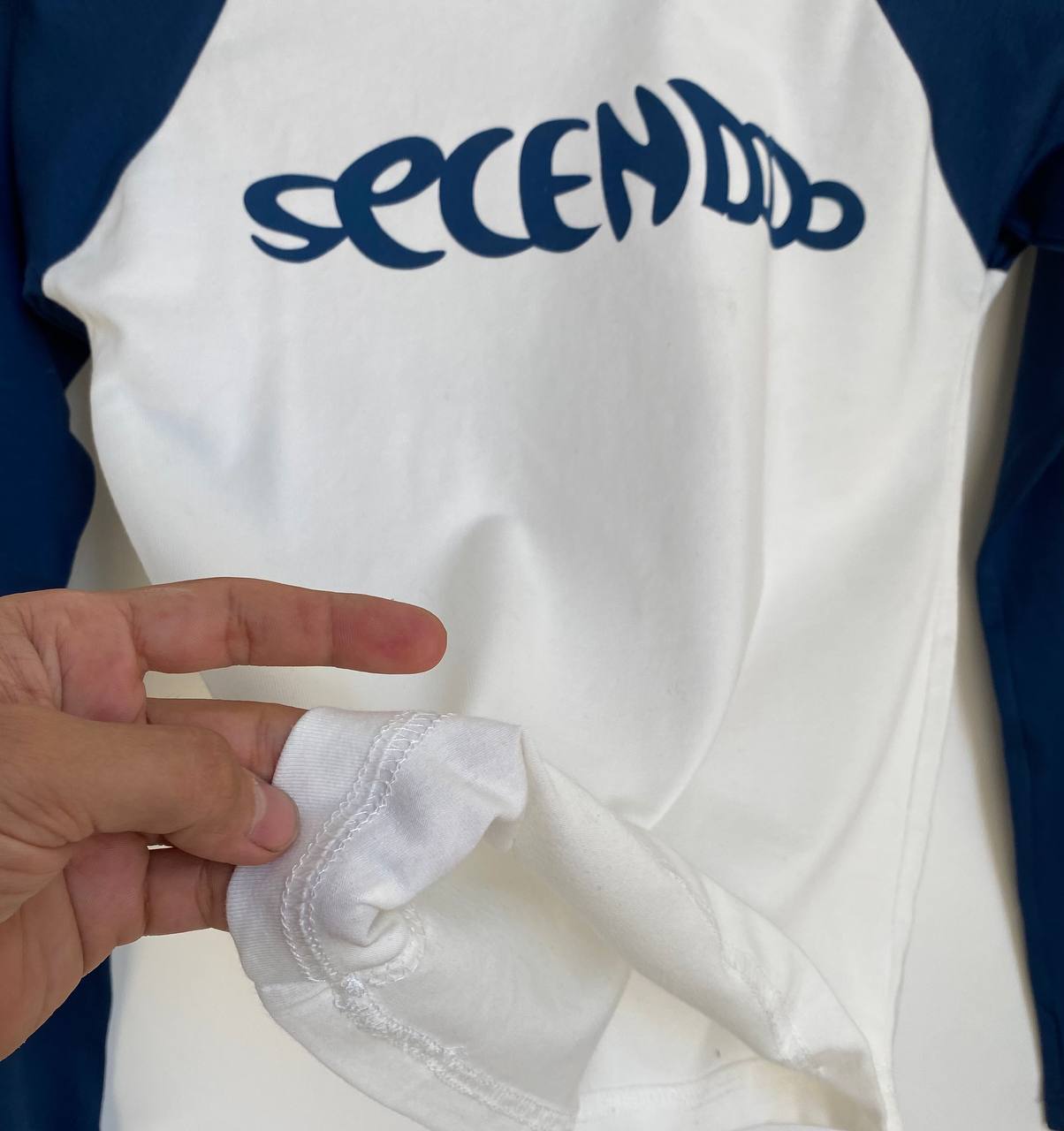 بدي سيسندو ابيض ونيلي