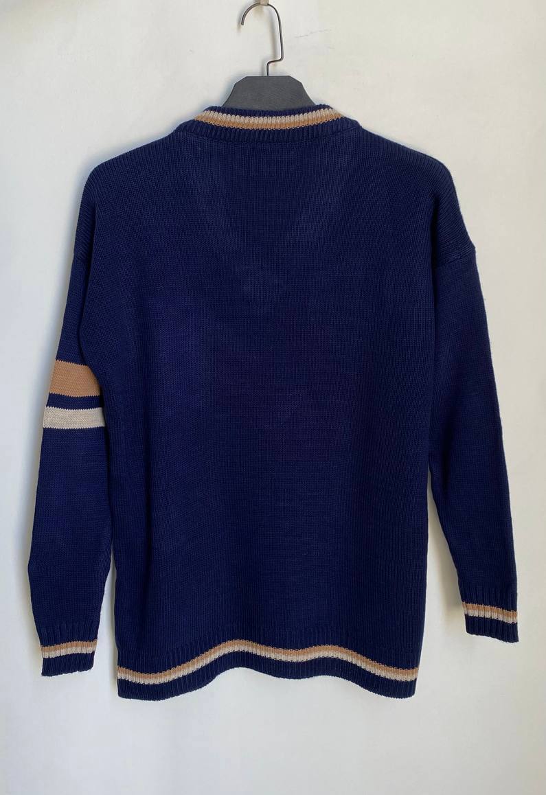 سويتشيرت لون نيلي سادة