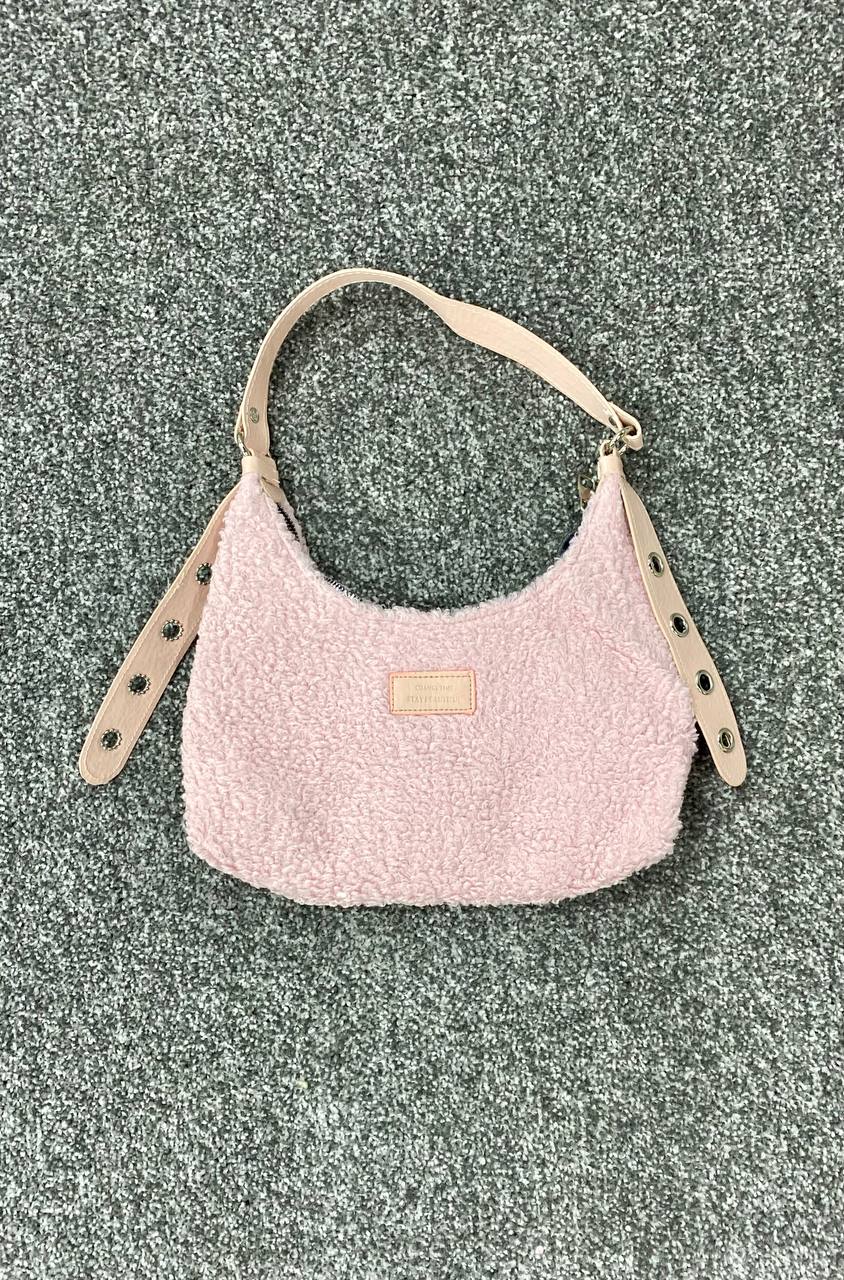 جنطة كتف ابقى جميلًا