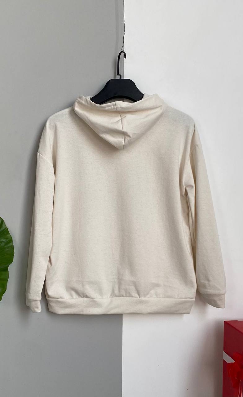 ونجمة لون ابيض S هودي حرف