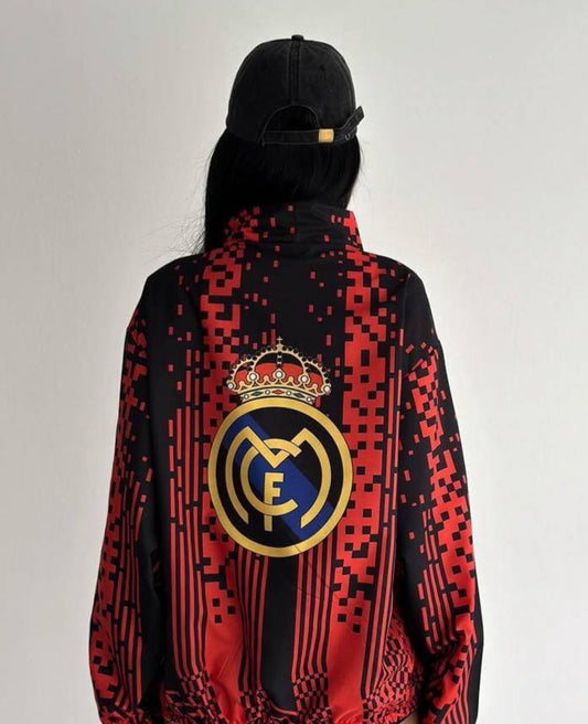 جاكيت ريال مدريد احمر واسود مطري خفيف
