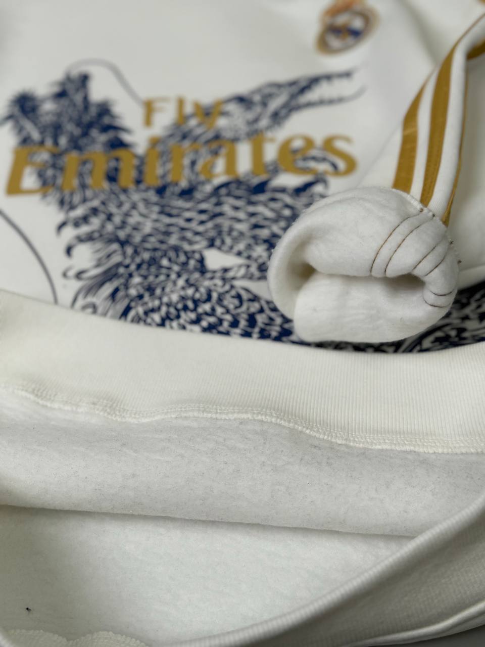 سويتر ريال مدريد ,قالب كبير