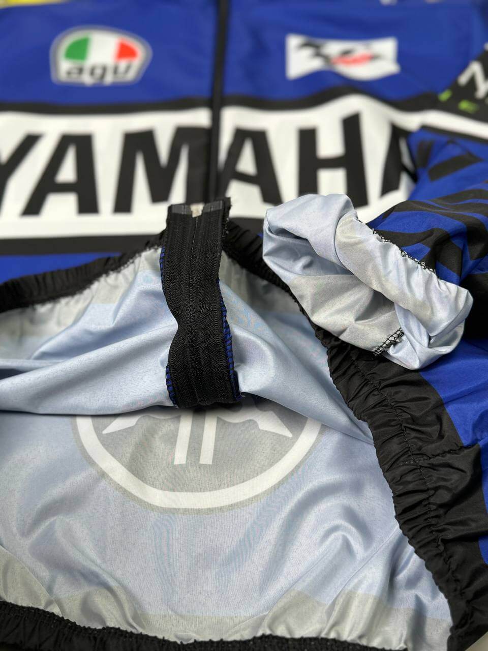 جاكيت مطري خفيف رياضي شركة ياماها✅