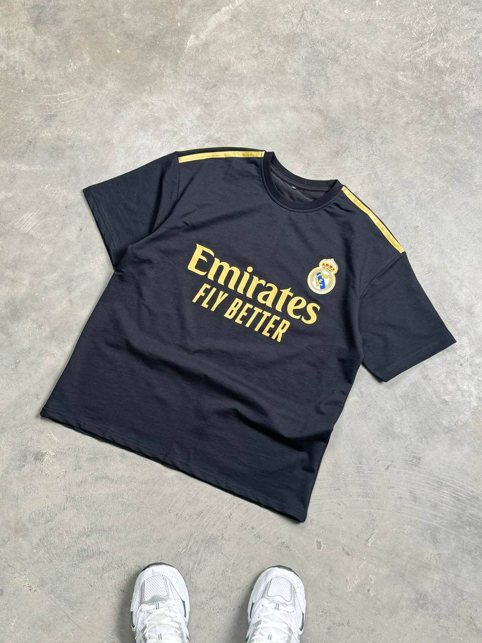 تيشيرت نادي ريال مدريد ,قالب كبير