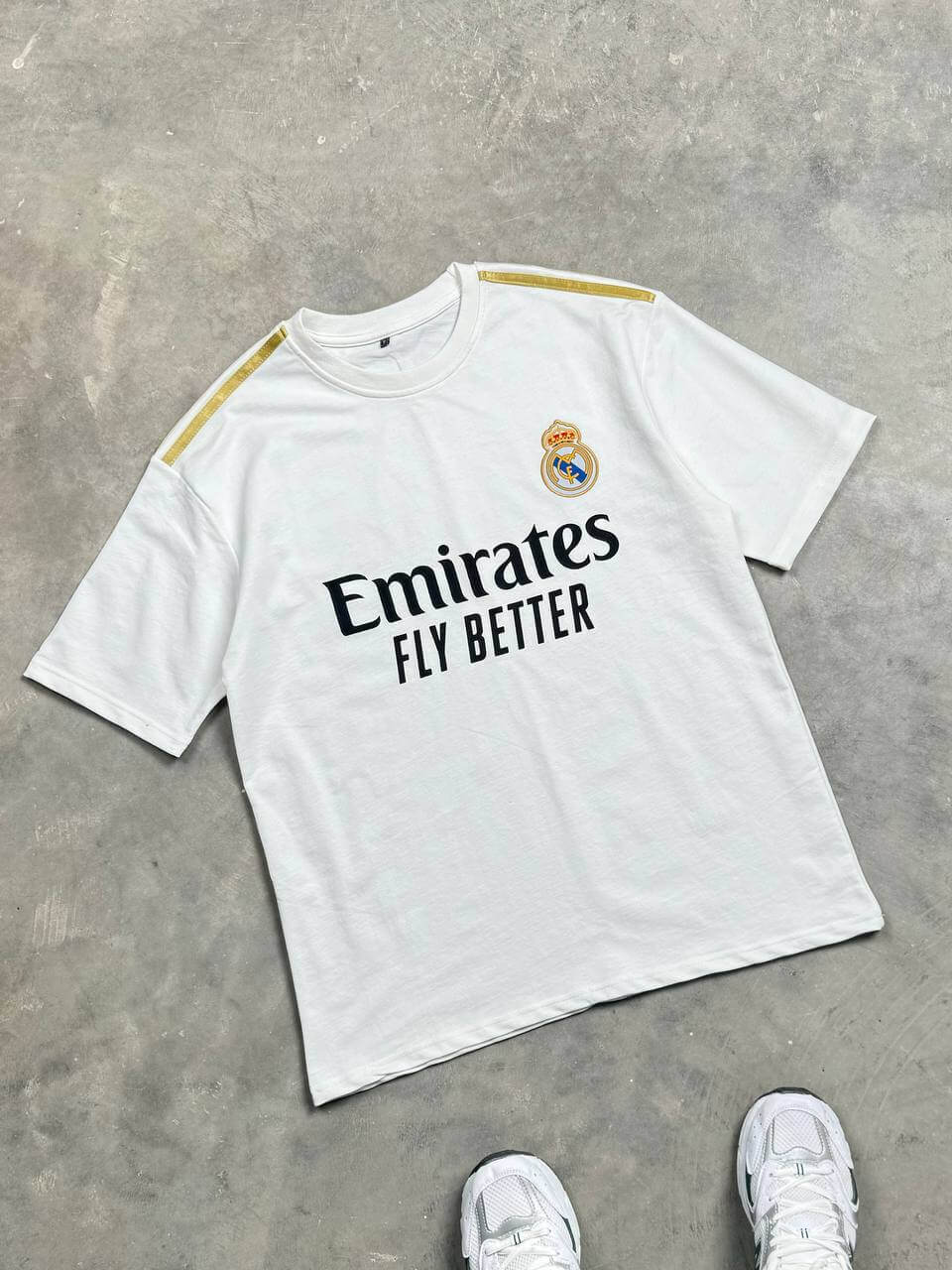 تيشيرت نادي ريال مدريد ,قالب كبير