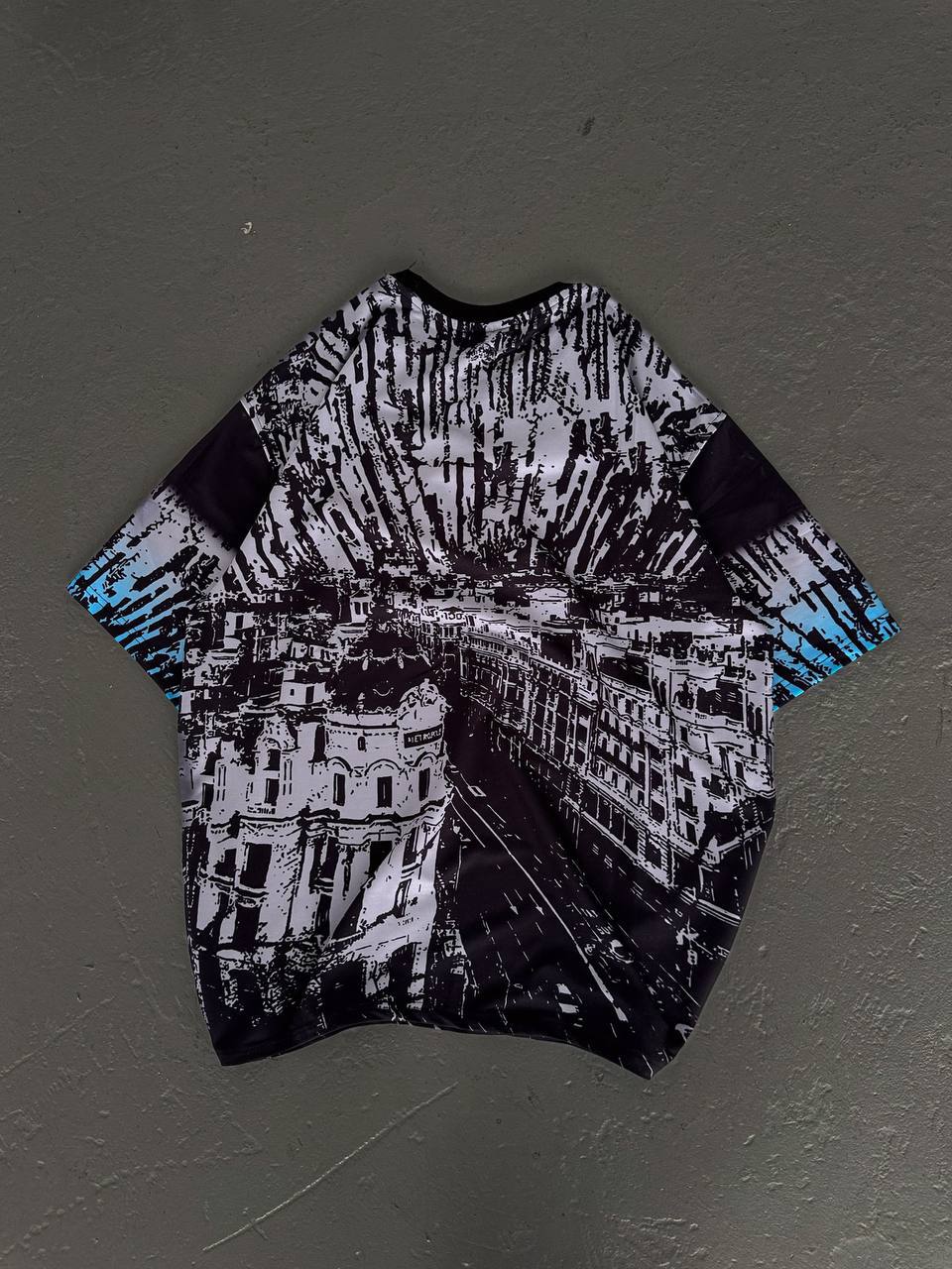 تيشيرت ريال مدريد شركة اديداس