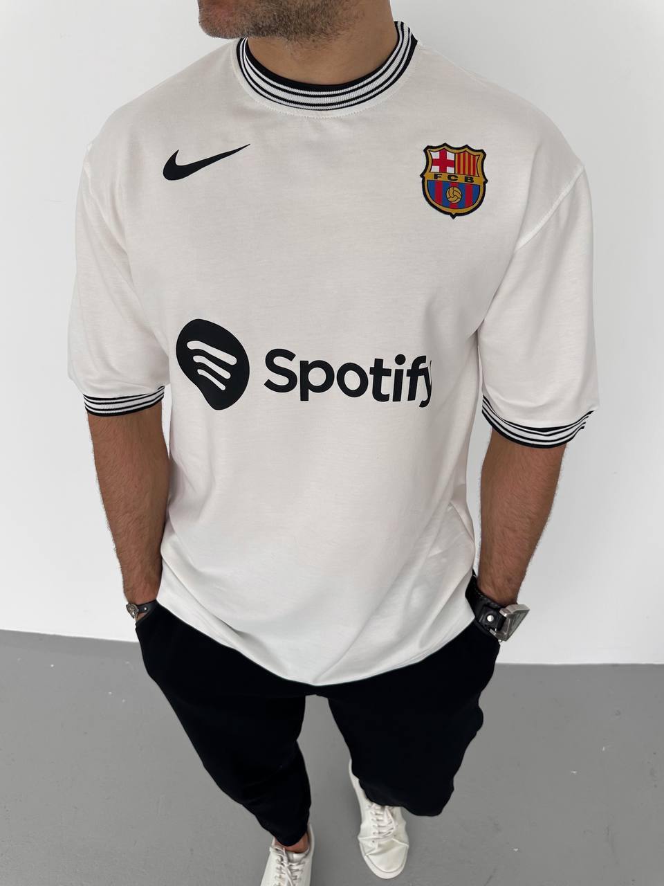 تيشيرت برشلونة ردن وياخة مخطط ,قالب كبير ✅