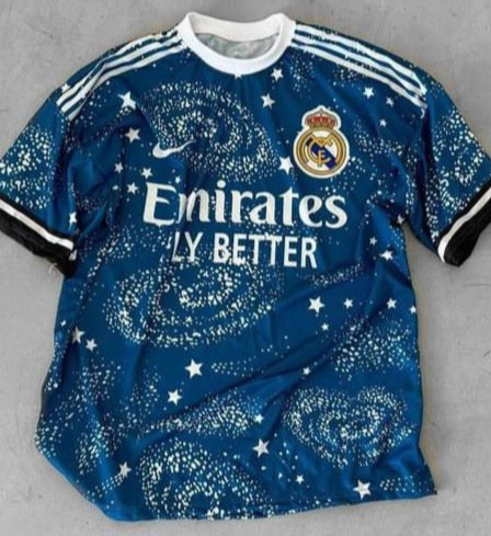 تيشيرت اوفر سايز ريال مدريد نايك