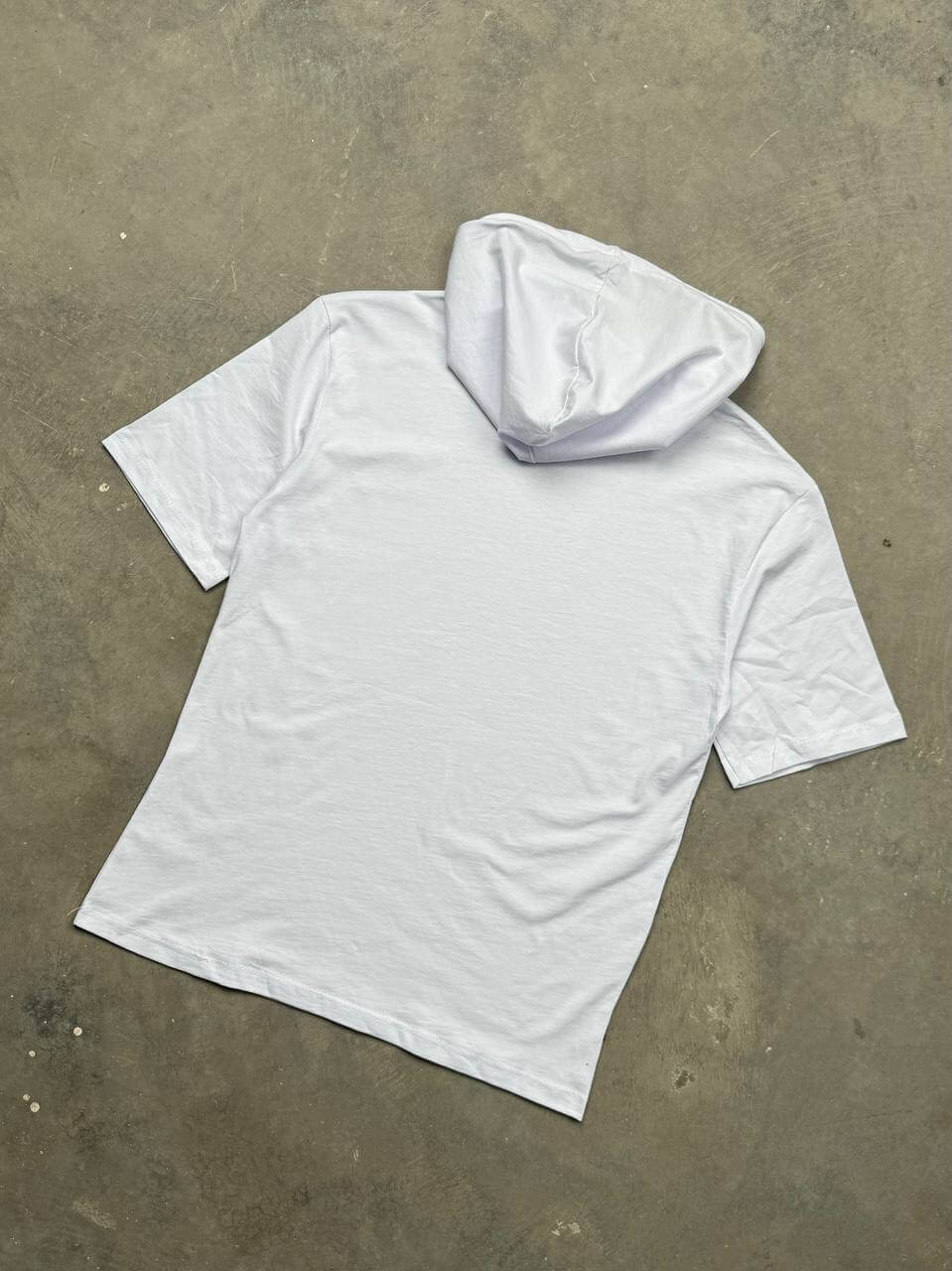 تيشيرت كبوس جيب سادة
