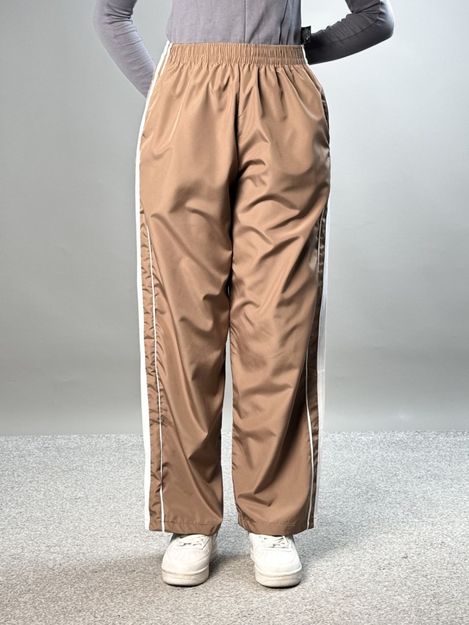 بجامة رياضية جوزي خط جانبي ,مطري خفيف, قالب طبيعي ✅