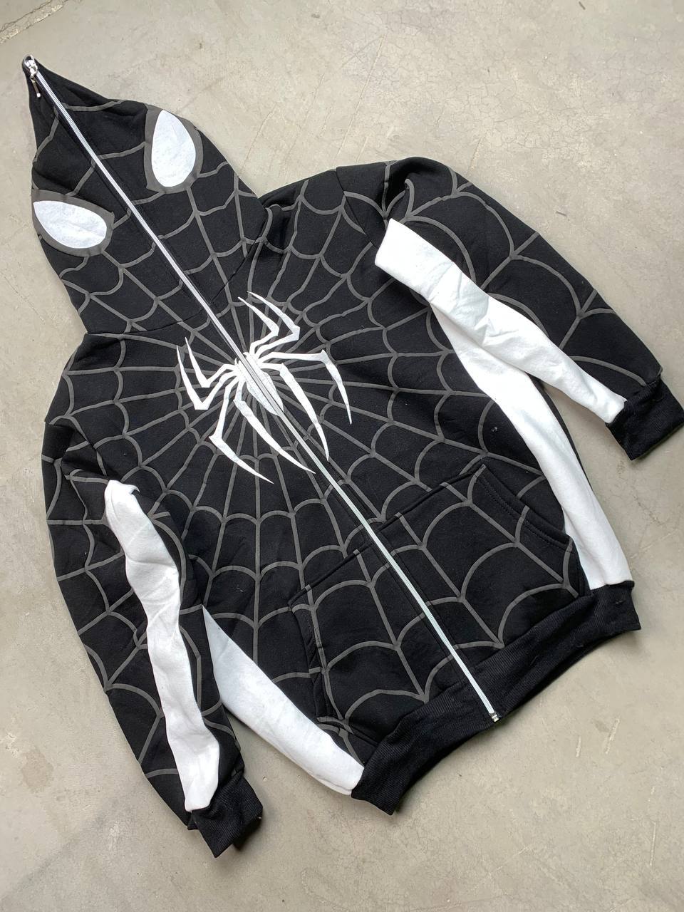 جاكيت كبوس قناع سبايدر مان اسود وابيض,قالب طبيعي