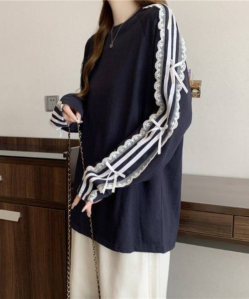 بدي نسائي نيلي باشرطة فيونكة