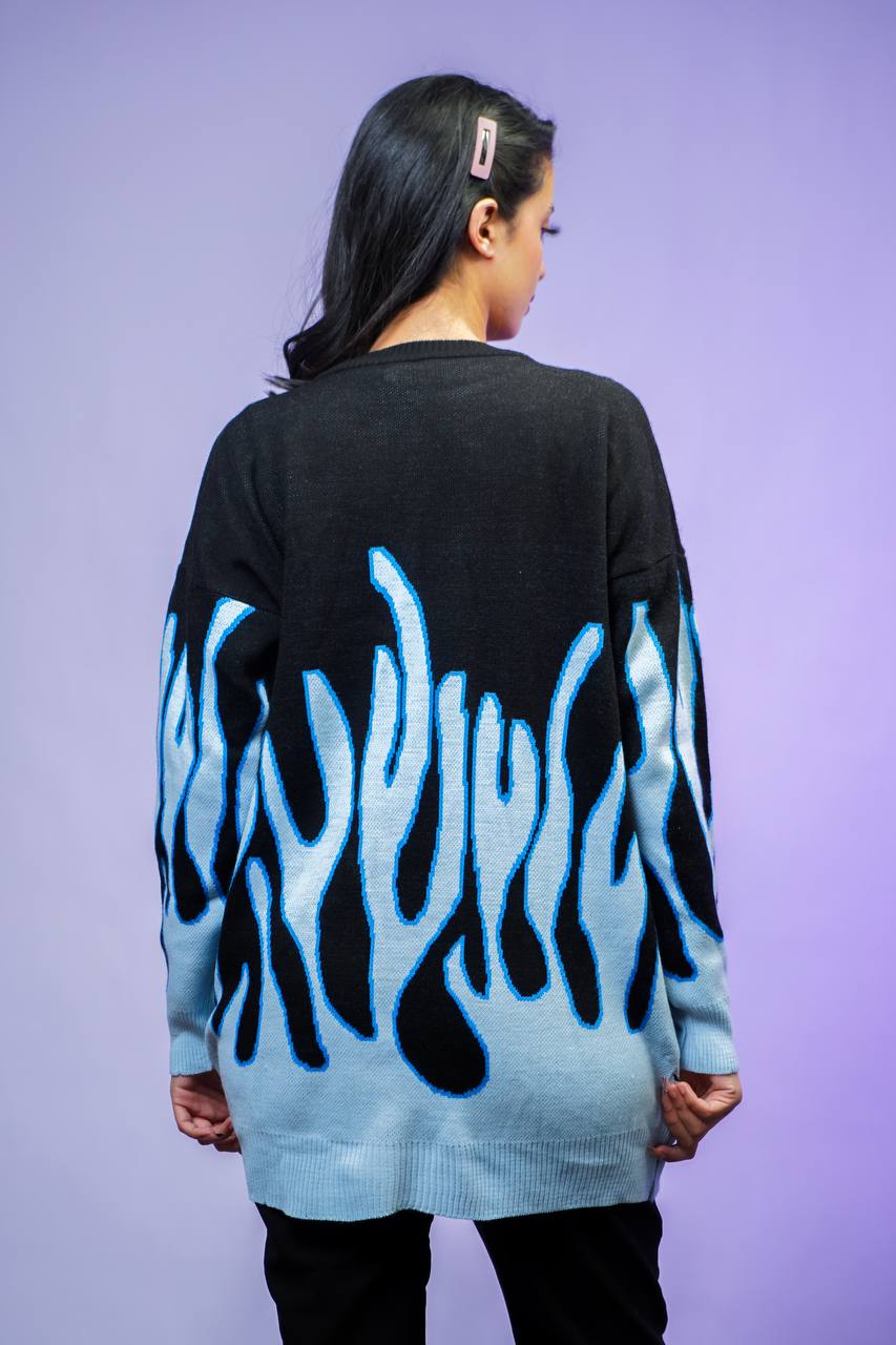 سويتر اسود وسمائي نار