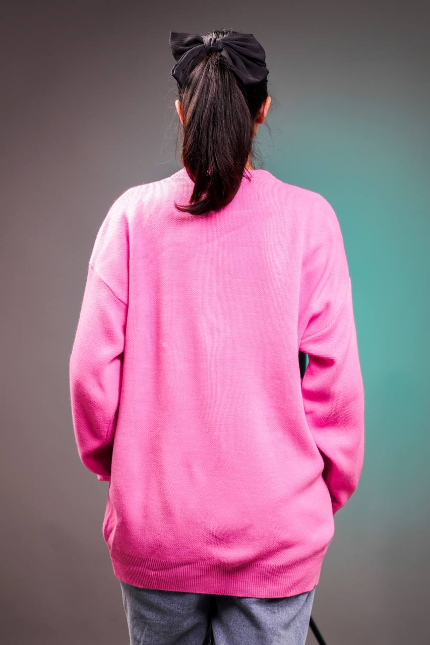 سويتر قلب ولاصق جروح لون وردي