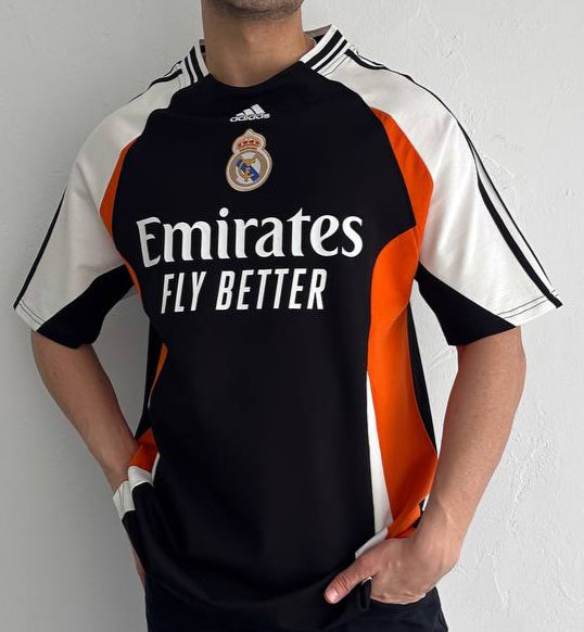 تيشيرت ريال مدريد اديداس اسود وبرتقالي , قالب كبير