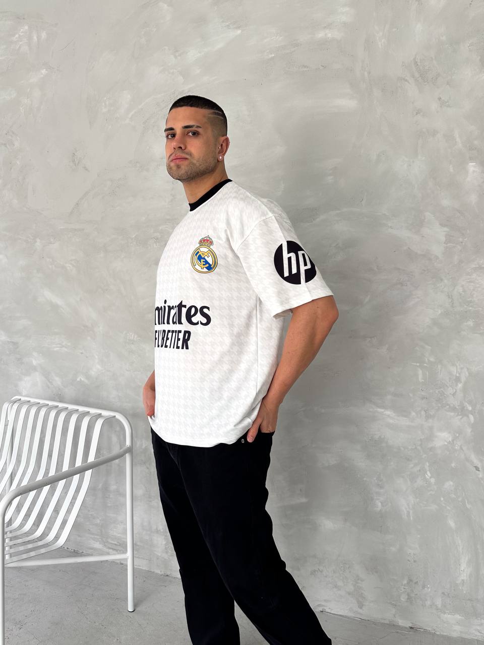 تيشيرت ريال مدريد فينيسيوس جونيور , قالب كبير