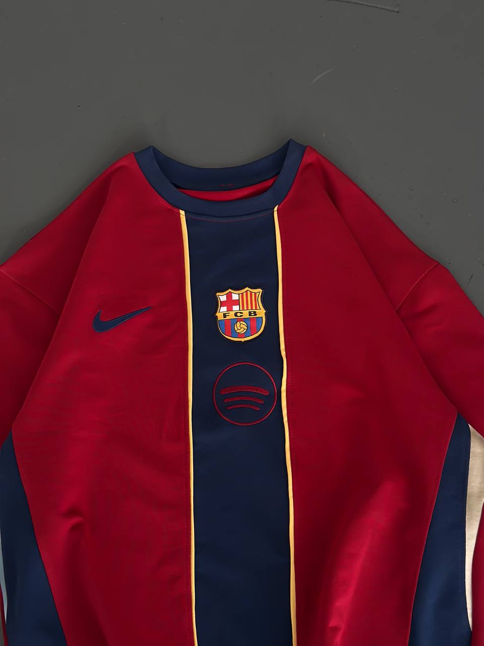 تيشيرت برشلونة نايك خط ازرق , قالب كبير