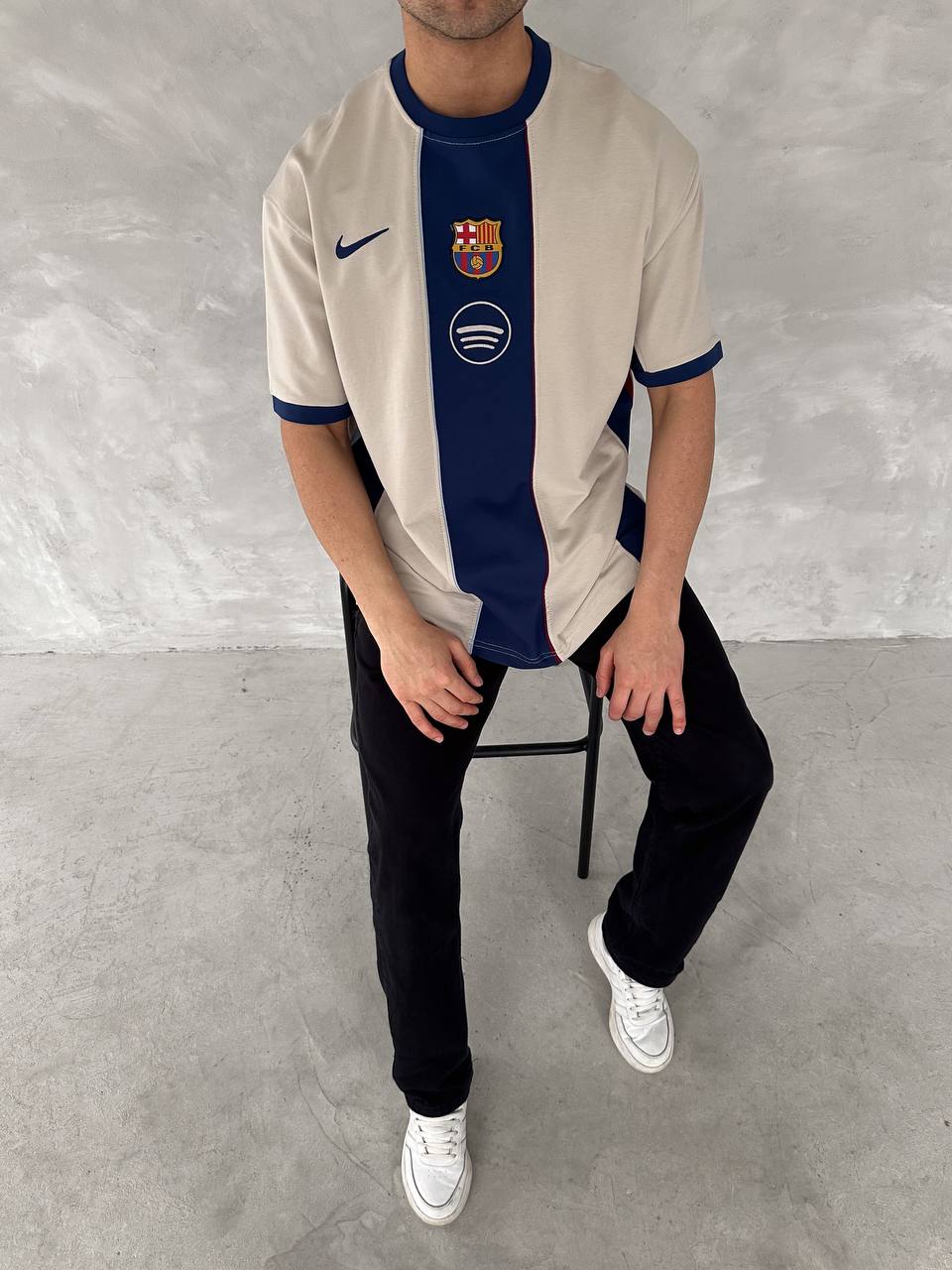 تيشيرت برشلونة نايك خط نيلي , قالب كبير