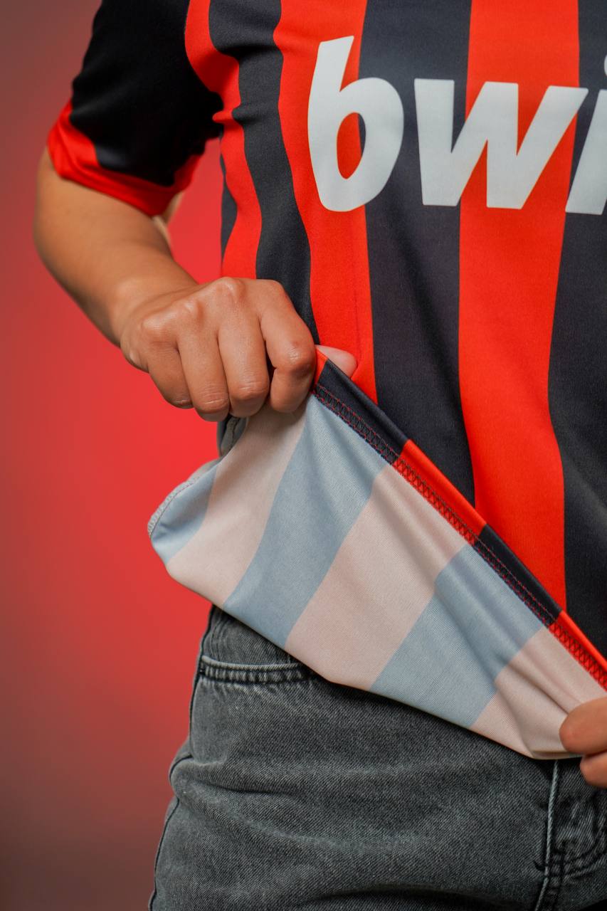 دريس تيشيرت ايسي ميلان بيكهام 32