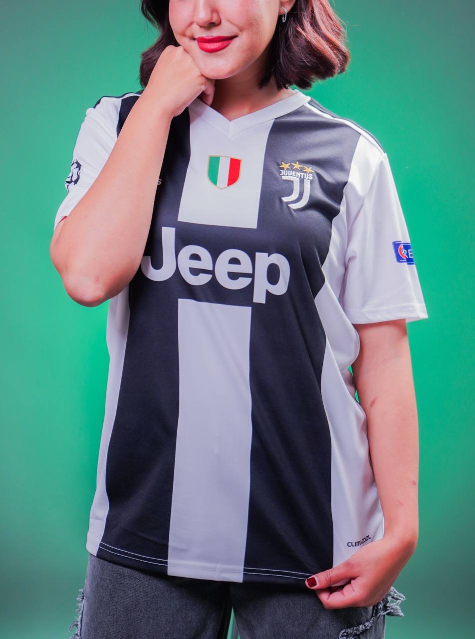 دريس تيشيرت يوفنتوس الاساسي كريستيانو