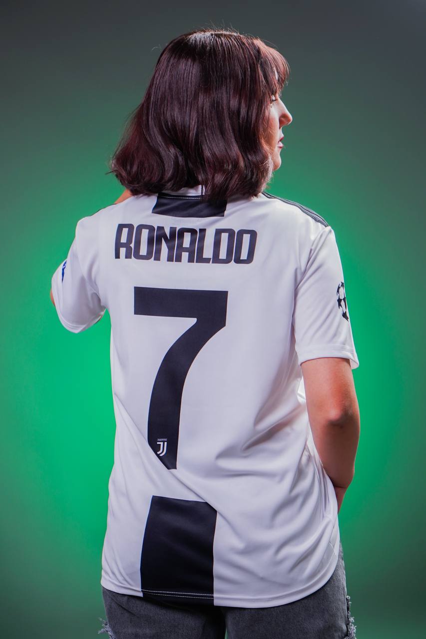 دريس تيشيرت يوفنتوس الاساسي كريستيانو