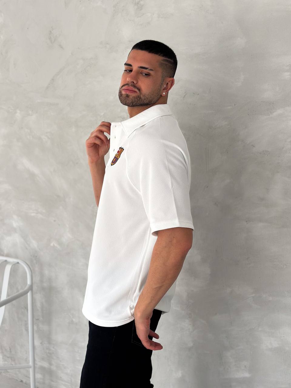 تيشيرت ياخة برشلونة نايك ابيض , قالب كبير