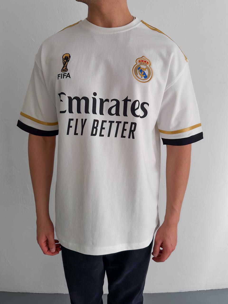 تيشيرت ريال مدريد الملك فيفا ابيض , قالب كبير