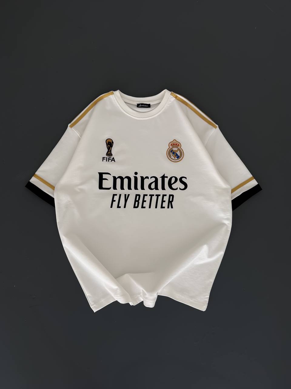تيشيرت ريال مدريد الملك فيفا ابيض , قالب كبير