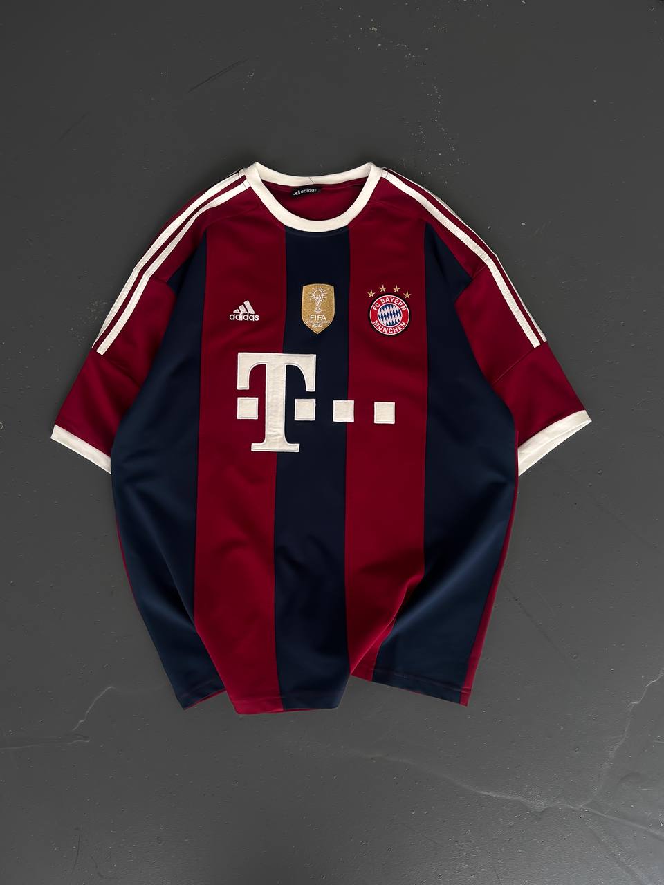 تيشيرت بايرن ميونخ فيفا اديداس , قالب كبير